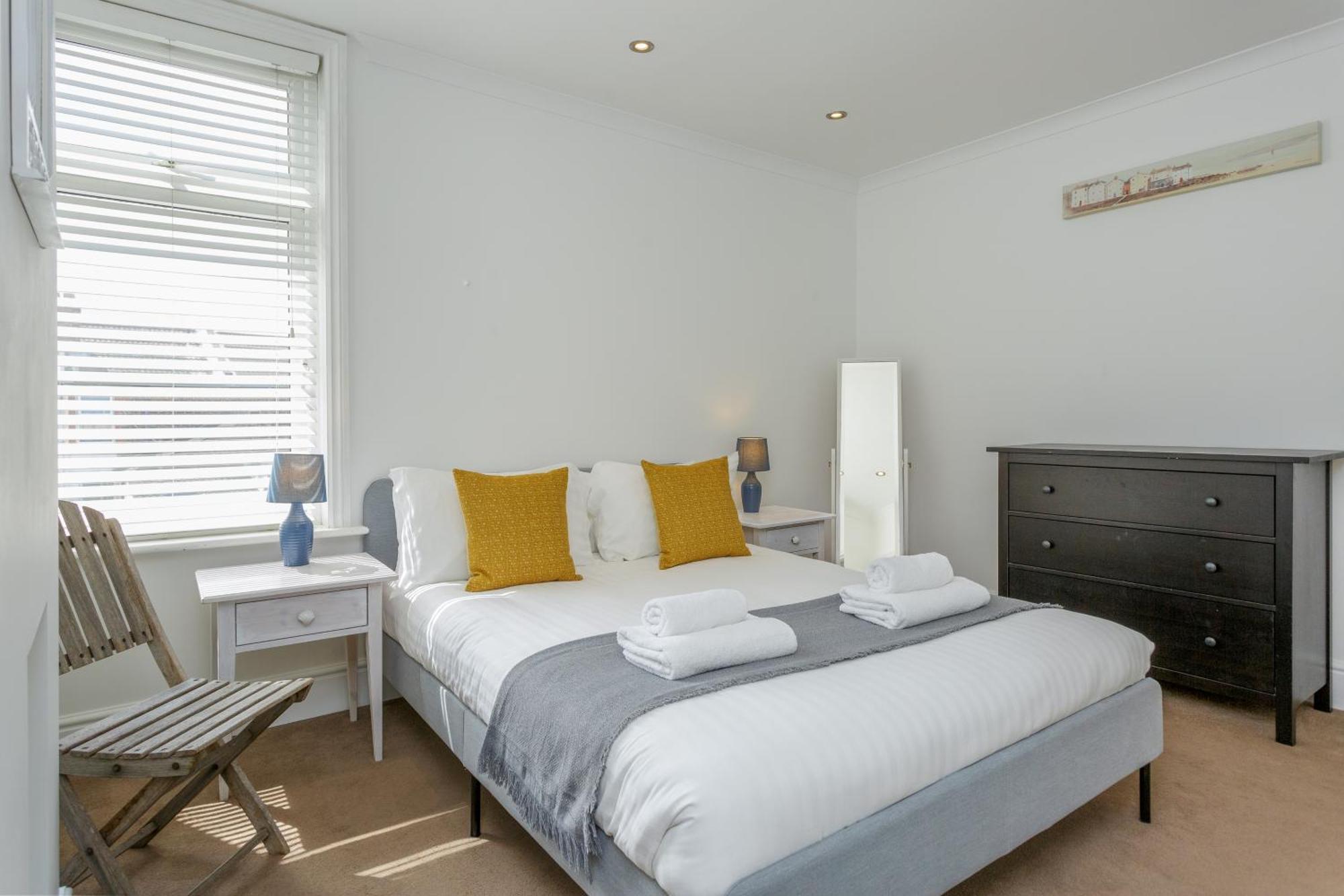 Percy Terrace - Charming 2 Bedroom Town House Portsmouth Exterior photo